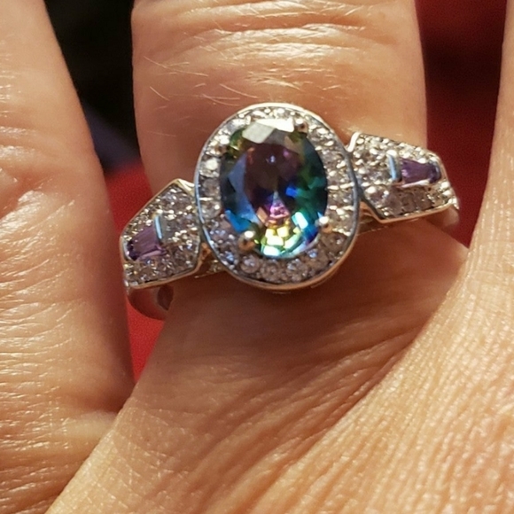 Gorgeous size 6 Mystic Topaz Womens ring Sterling silver - Picture 4 of 6